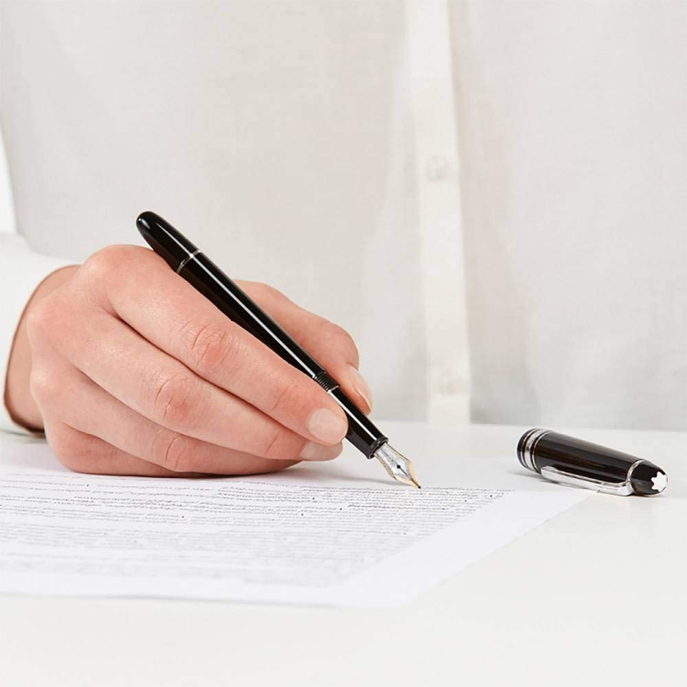 MontBlanc Classique Platinum Fountain Pen