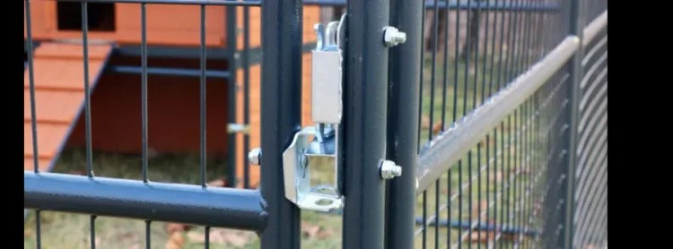 PRODUCERS PRIDE CHICKEN COOP