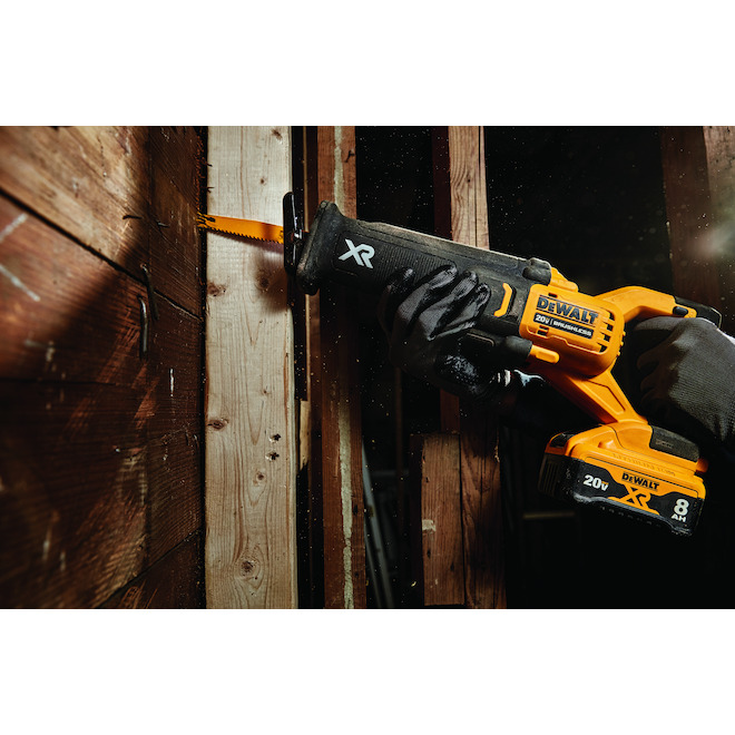 Dewalt XR 20-Volt Max Cordless Reciprocating Saw Kit with Battery and Charger – 3000 SPM – Keyless – Variable Speed