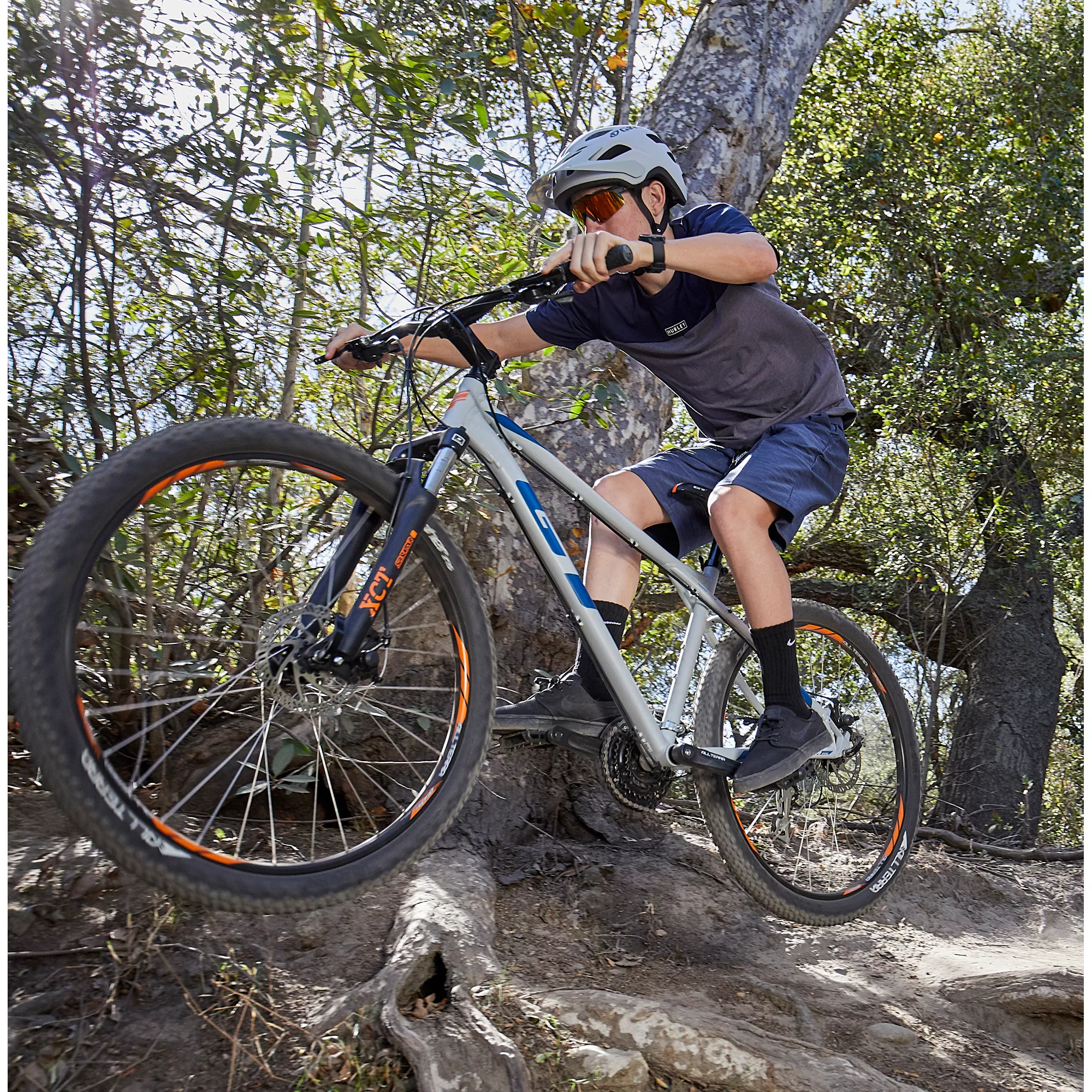 GT Men's Aggressor Pro Mountain Bike