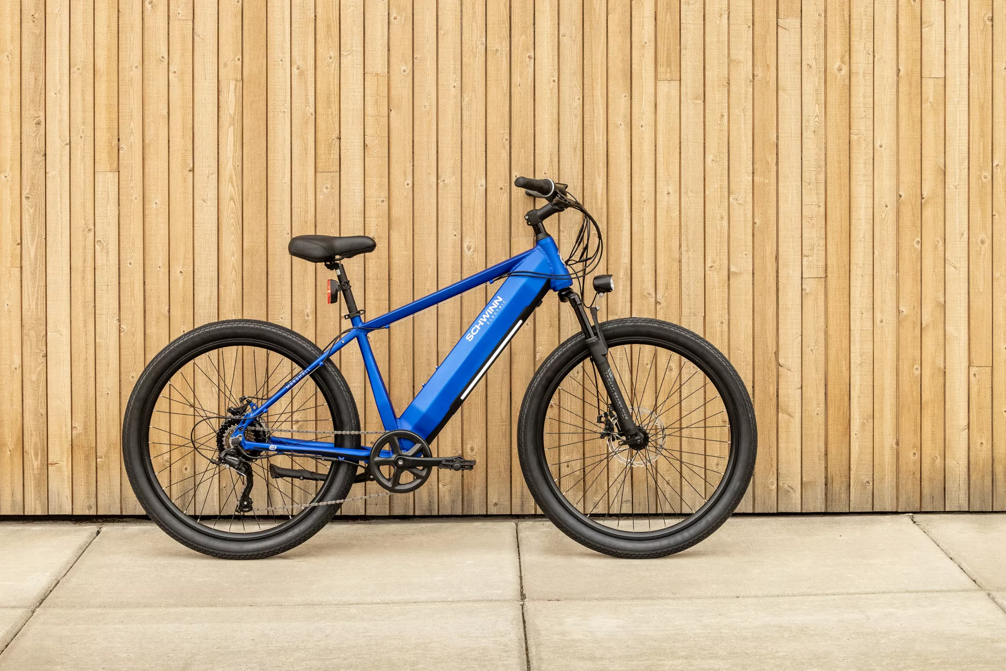 Schwinn Adult 27.5�� Marshall Electric Hybrid Bike