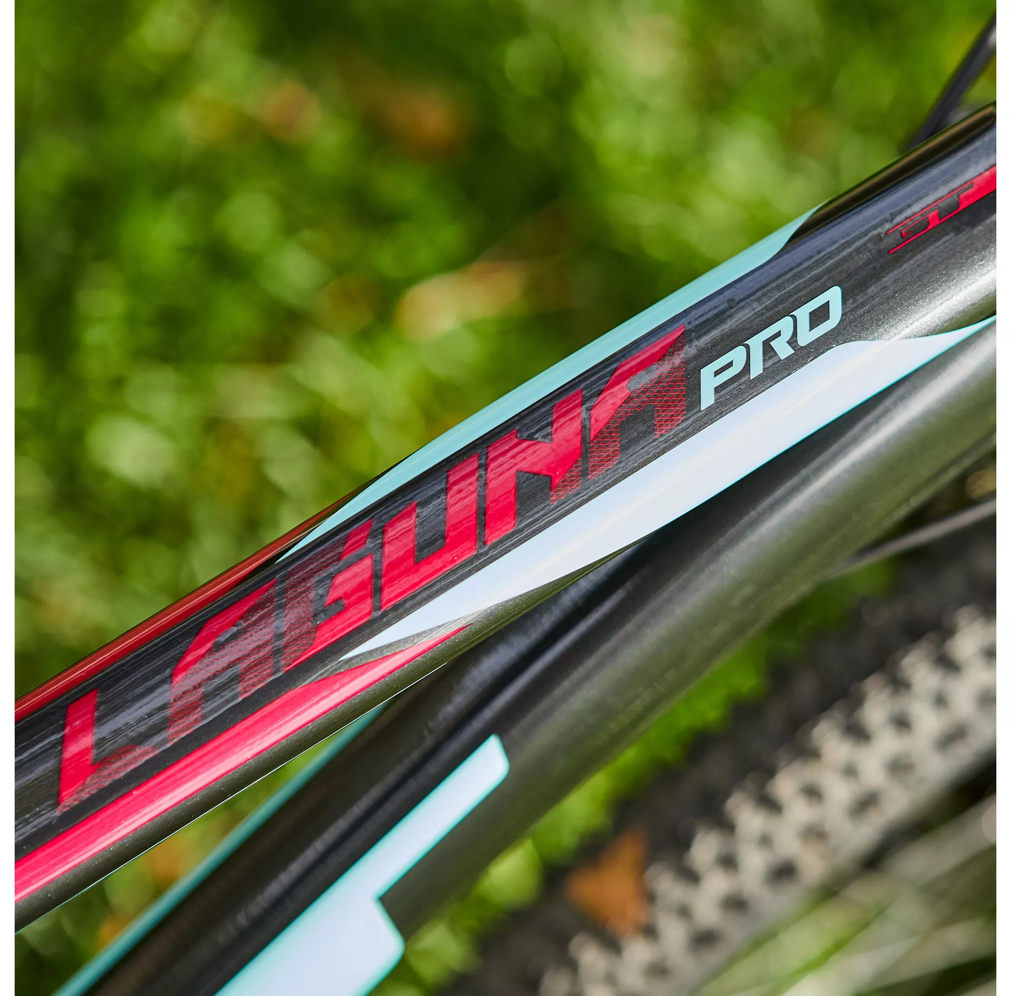 GT Women's Laguna Pro Mountain Bike