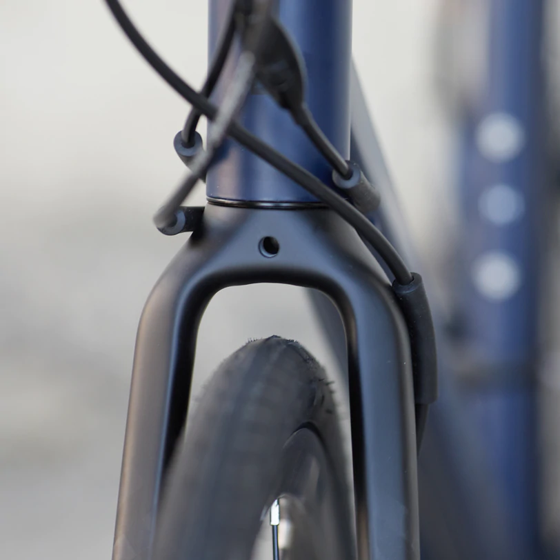 Triban RC520, Shimano 105 Disc Brake Aluminum Road Bike