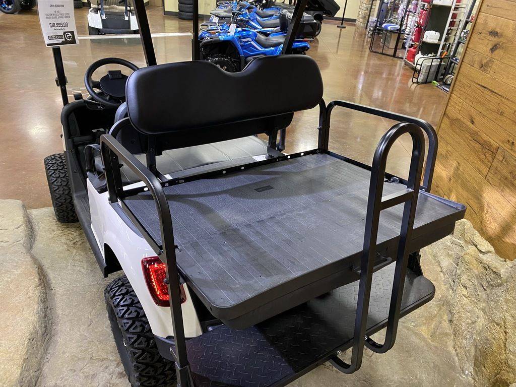 E-Z-Go Golf Carts All Freedom® RXV® 48V Electric Bright White For Sale