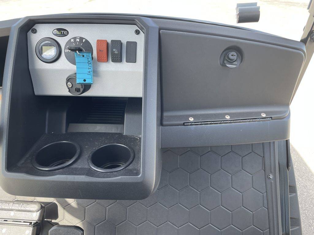 E-Z-Go Golf Carts All Express S4 ELiTE Lithium Black For Sale