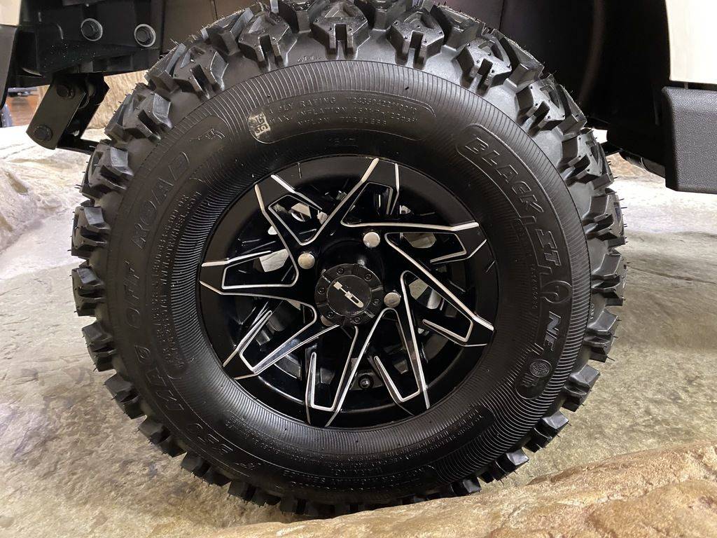 E-Z-Go Golf Carts All Freedom® RXV® 48V Electric Bright White For Sale