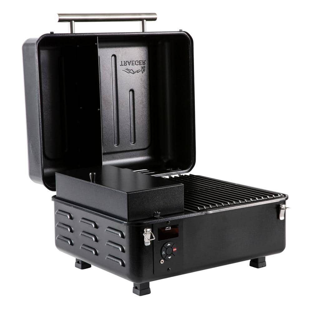 Ranger Pellet Grill and Smoker in Black