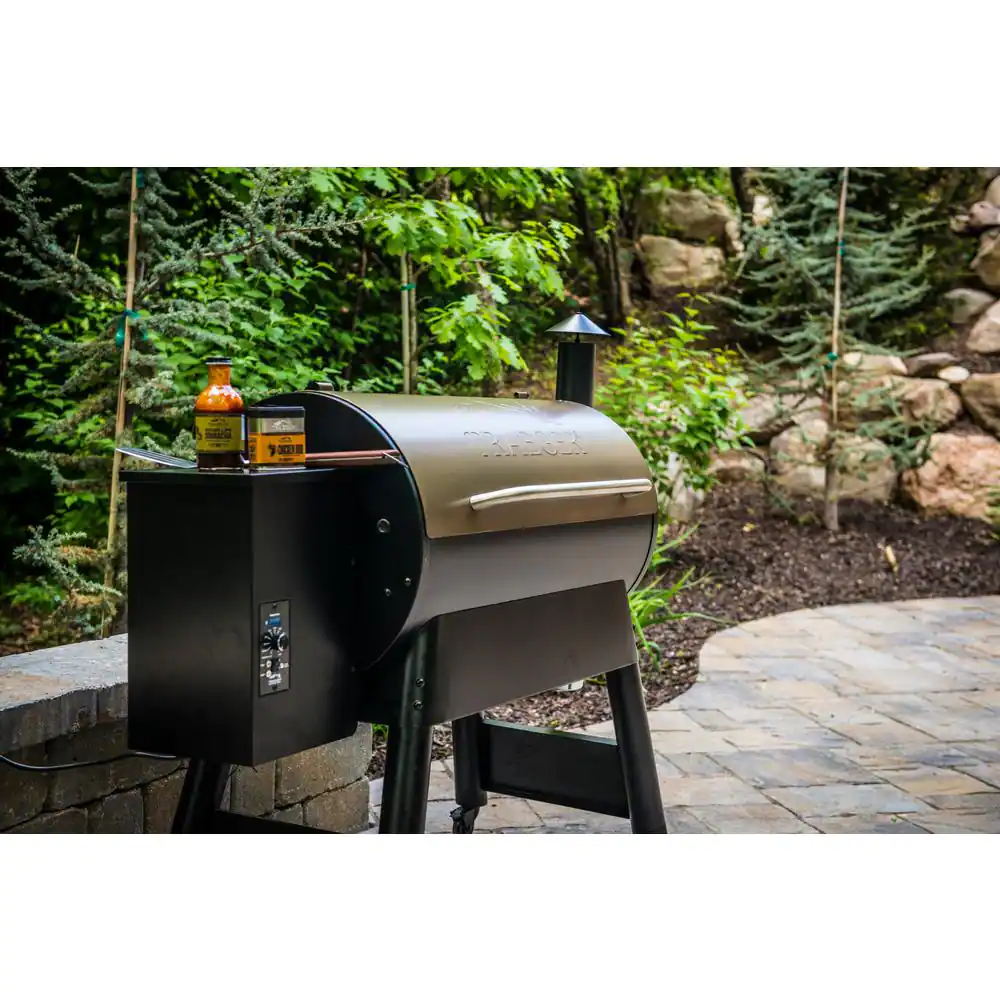 Pro Series 34 Pellet Grill in Bronze