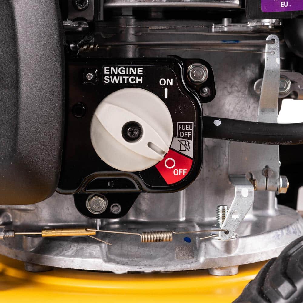 3300 PSI 2.4 GPM Gas Cold Water Pressure Washer with HONDA GCV200 Engine