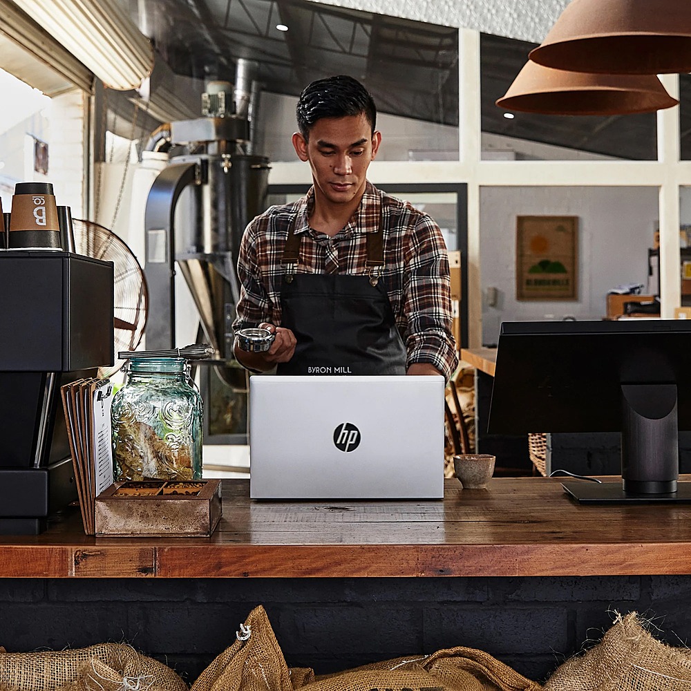 HP - ProBook 455 G9 15.6" Laptop - AMD Ryzen 5 - Memory - 256 GB SSD - Silver