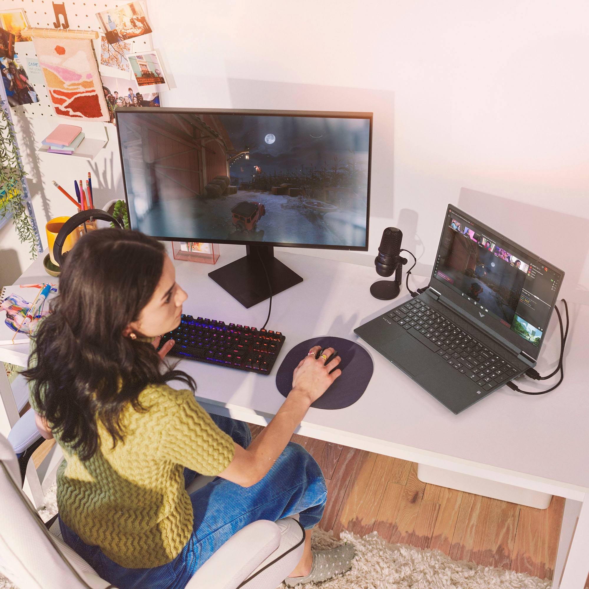 HP - Victus 15.6" Full HD 144Hz Gaming Laptop - AMD Ryzen 5 7535HS - 8GB DDR5 Memory - NVIDIA GeForce RTX 2050 - 512GB SSD - Mica Silver