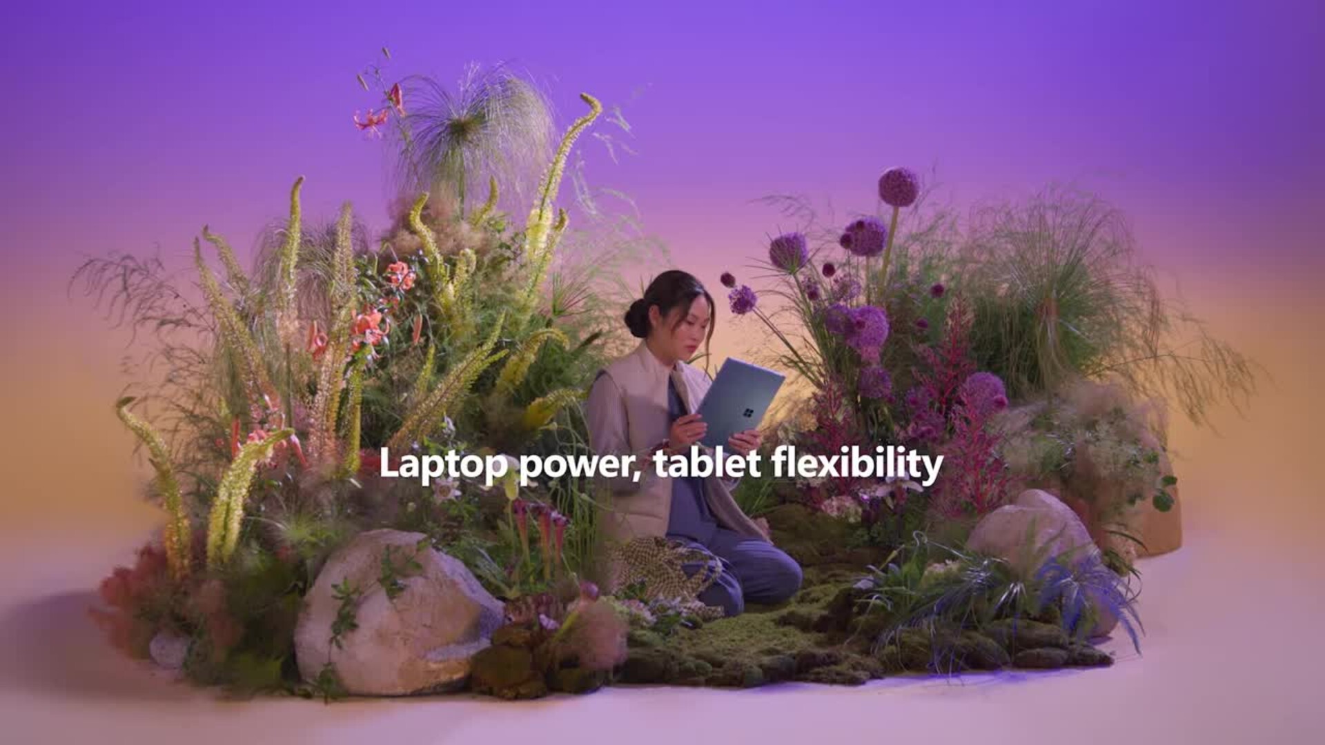 Microsoft - Surface Pro 9 – 13" Touch Screen – Intel Core i5- 8GB Memory – 128GB SSD – Device Only (Latest Model) - Platinum